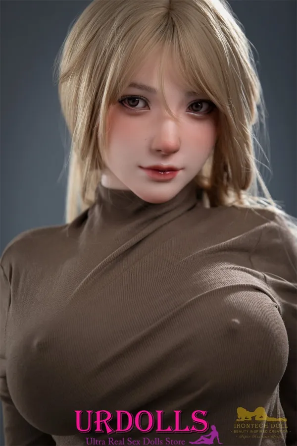 irontech silicone sex doll fingered