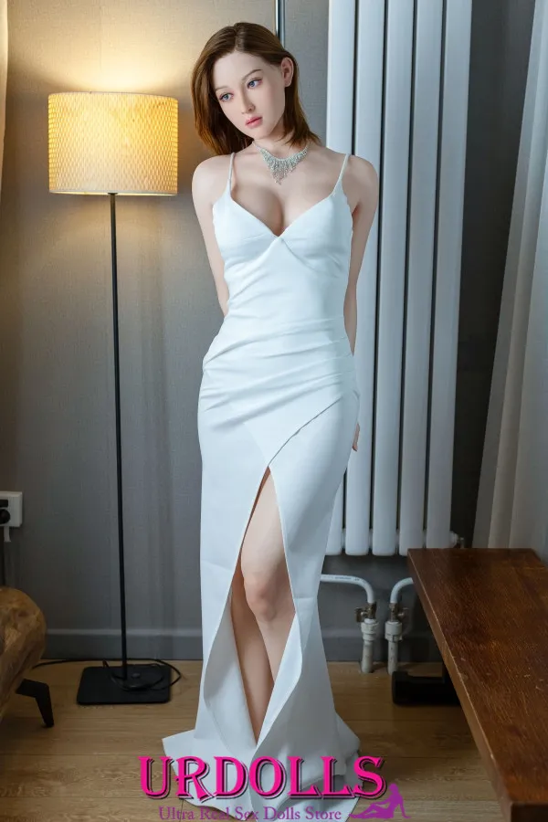 21 wide torso female sex doll