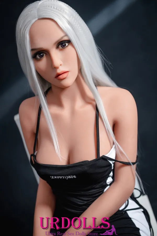 big lucy sex doll