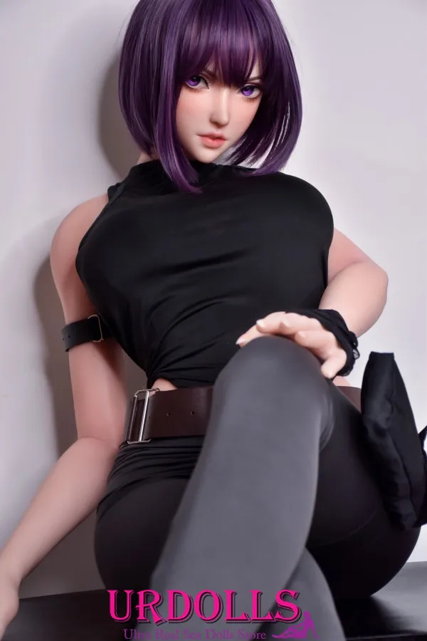 black pornstar hot rod fucks sex doll