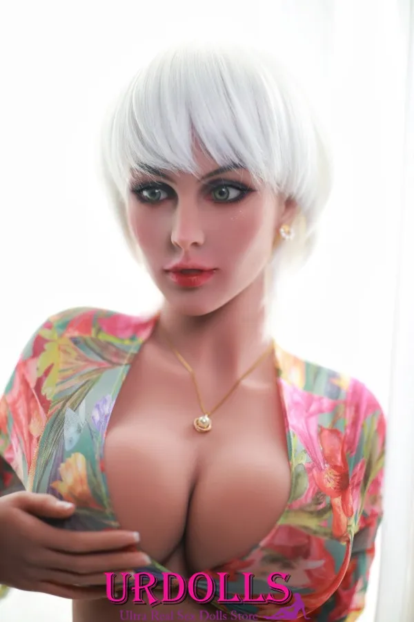 bordello lucie sex doll