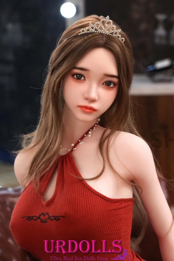 clothes and accessories for sex dolls