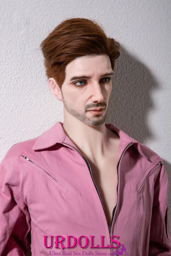 eating cream pie from sex dolls porn