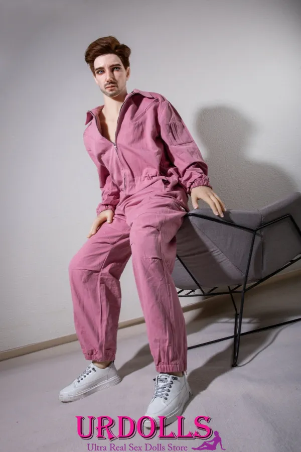 eating my creampie from my sex doll