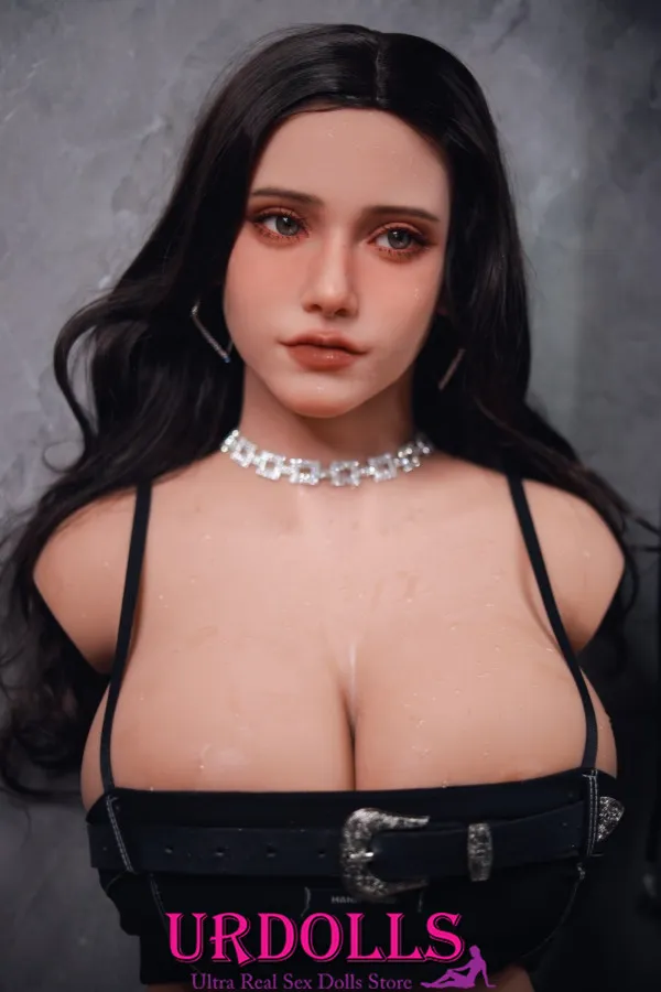 frozen 2 sex doll