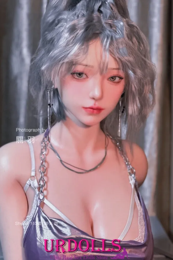 female sex doll fucking