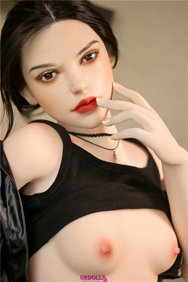 girl sucks cum from sex doll pussy