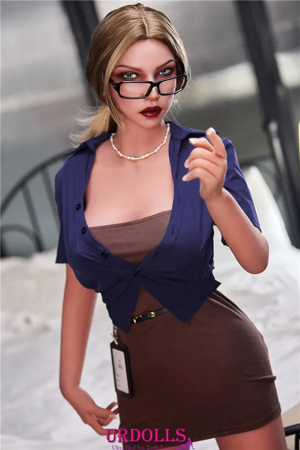 girl x sex doll