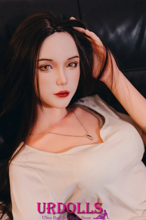 girl fucked by sex doll