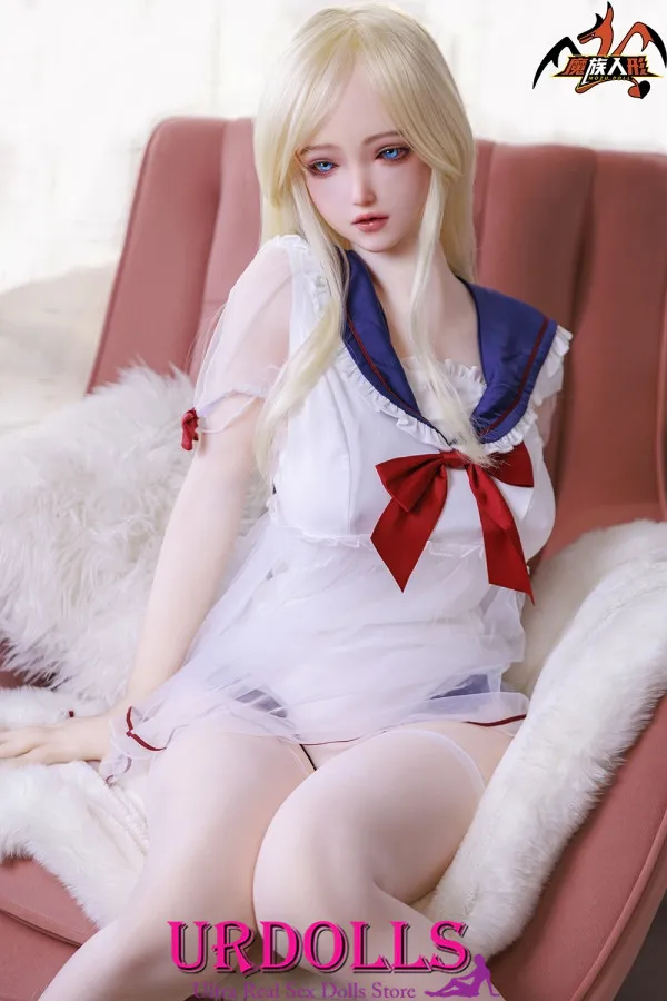girl has sex with male doll