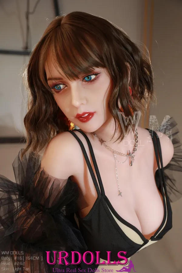 girlfriend finds sex doll