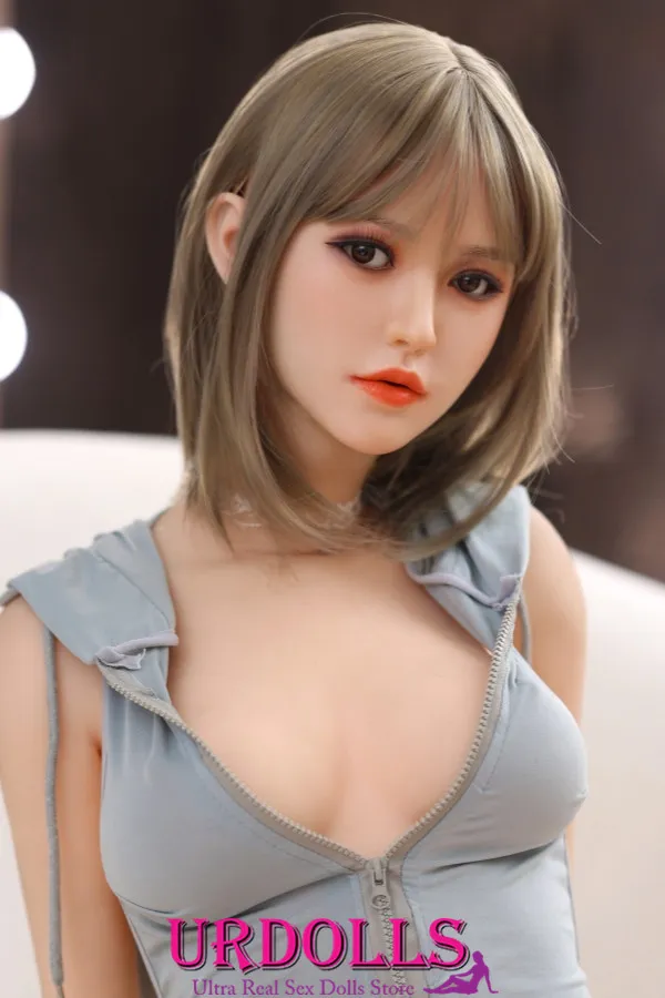 girl pretends to be sex doll porn xvideos.com