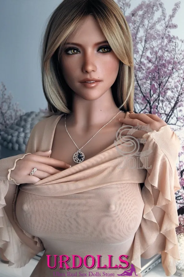 girl having sex with male doll