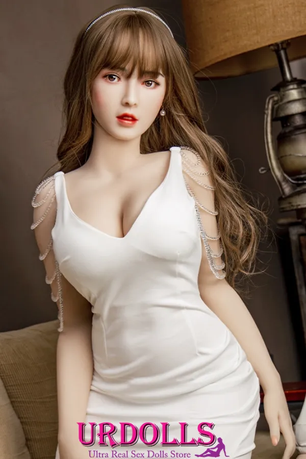 doliau rhyw lara croft-30