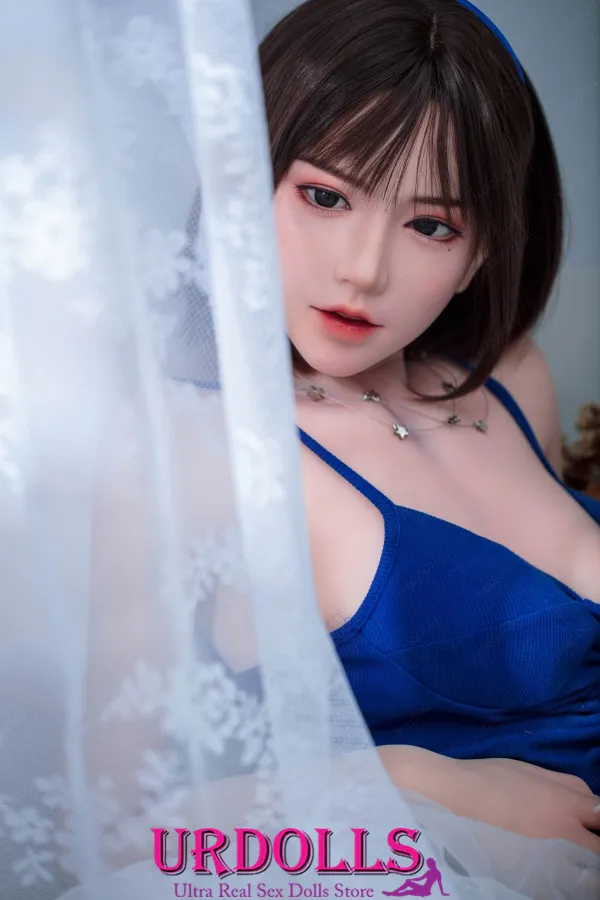 alice blitz i fuck my sex doll