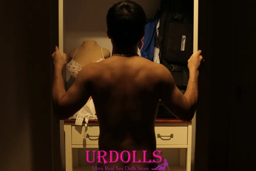 are sex dolls lifelike