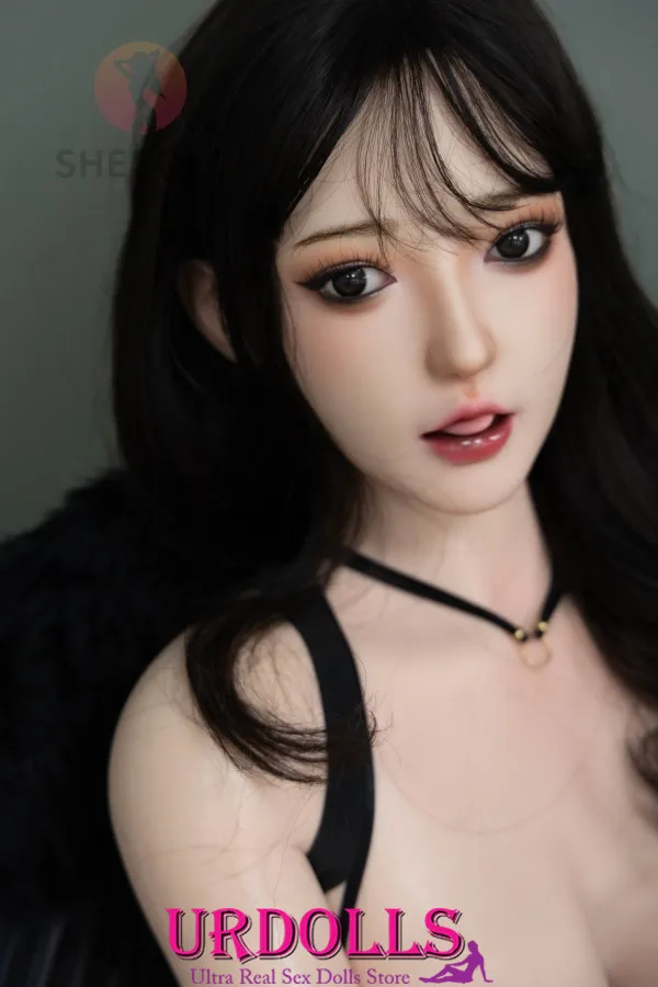 august taylor sex doll