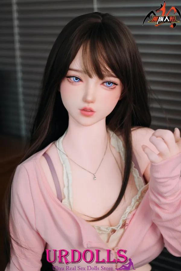 assfucking a sex doll