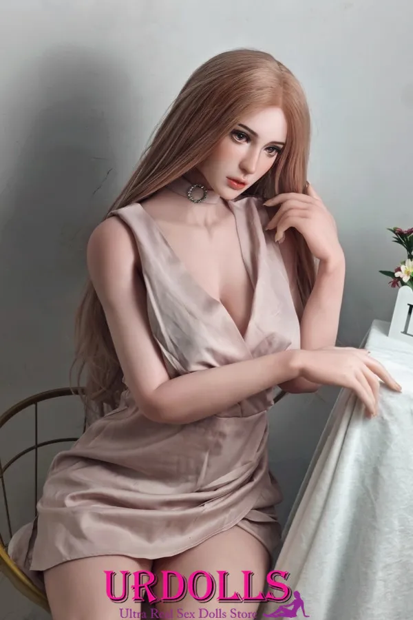азіатські віртуальні секс-ляльки