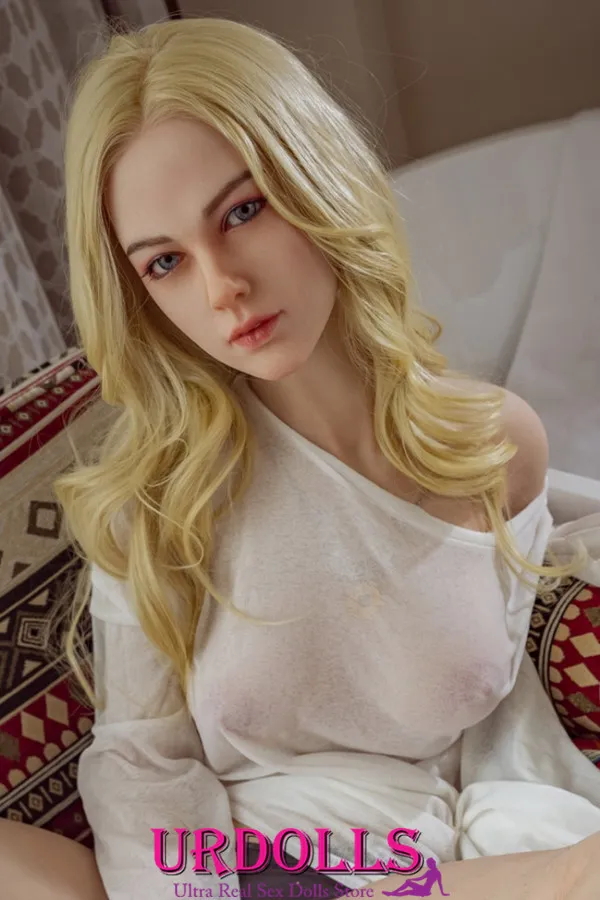 babe doll sex pornstar