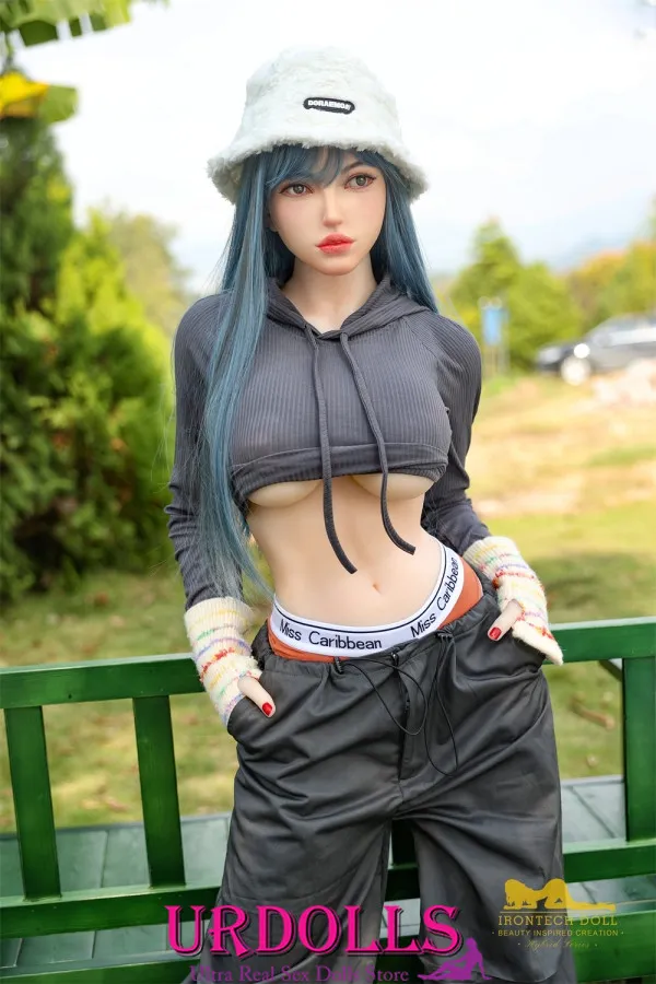 big labia sex doll