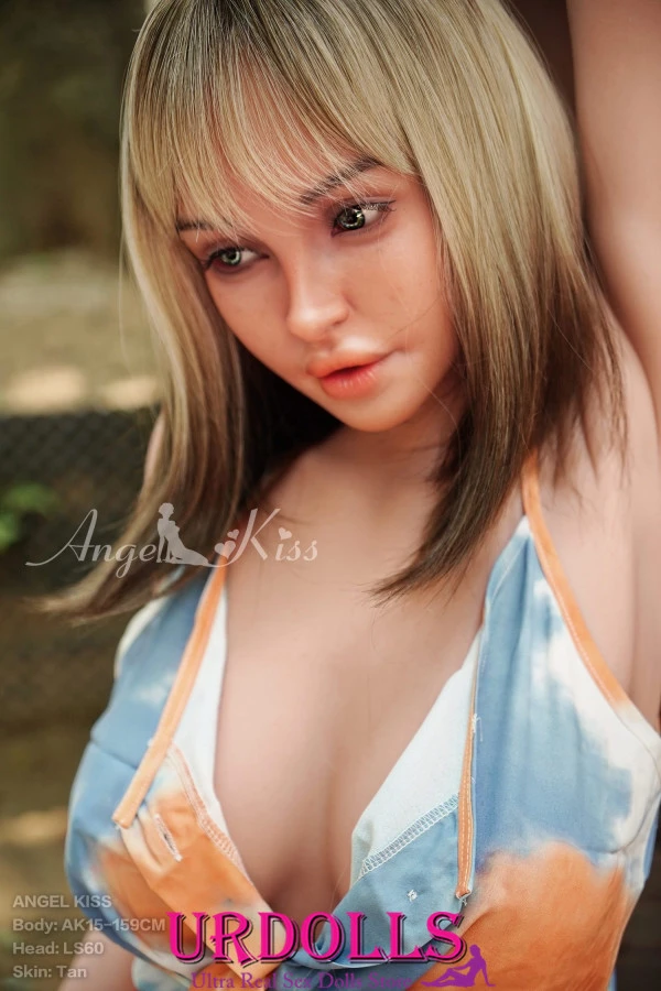 Emely AngelKiss Doll 159cm