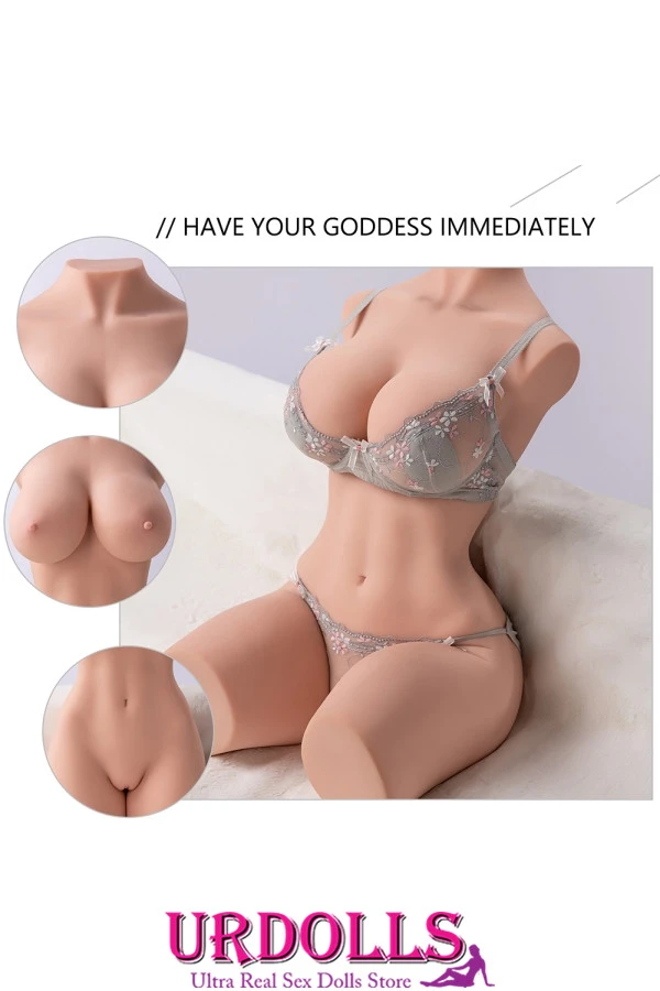 69cm Erica RealDolls-91