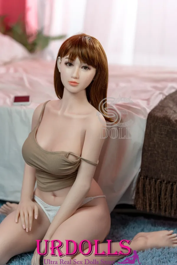 Name：Elise
