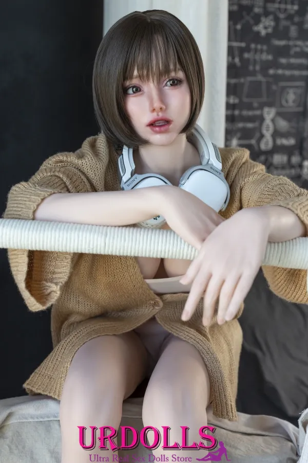 сексуални играчки кукли лоликон